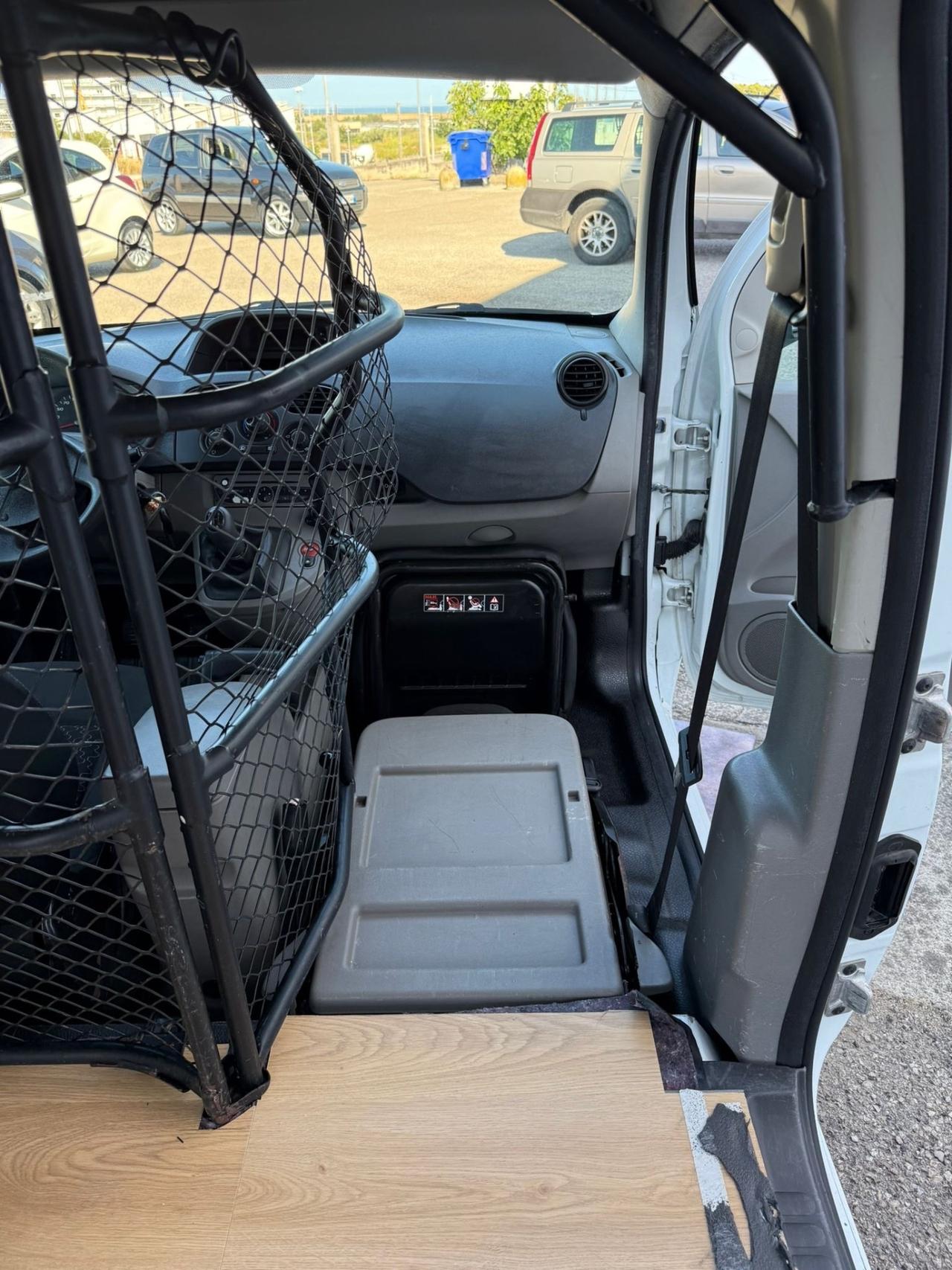 Renault Kangoo - AUTOCARRO