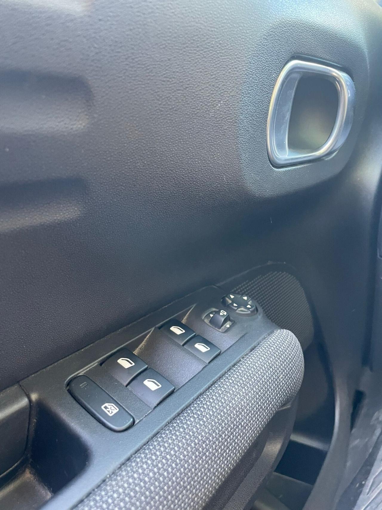 Citroen C3 Aircross BlueHDi 110 S&S Shine Pack
