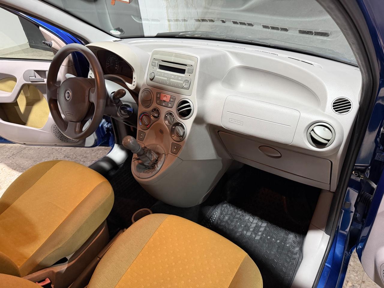 Fiat Panda 1.2 Emotion 100 mila KM