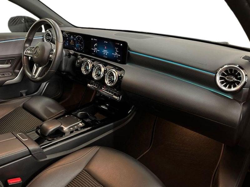 Mercedes-Benz Classe A - W177 2018 A 180 d Sport auto