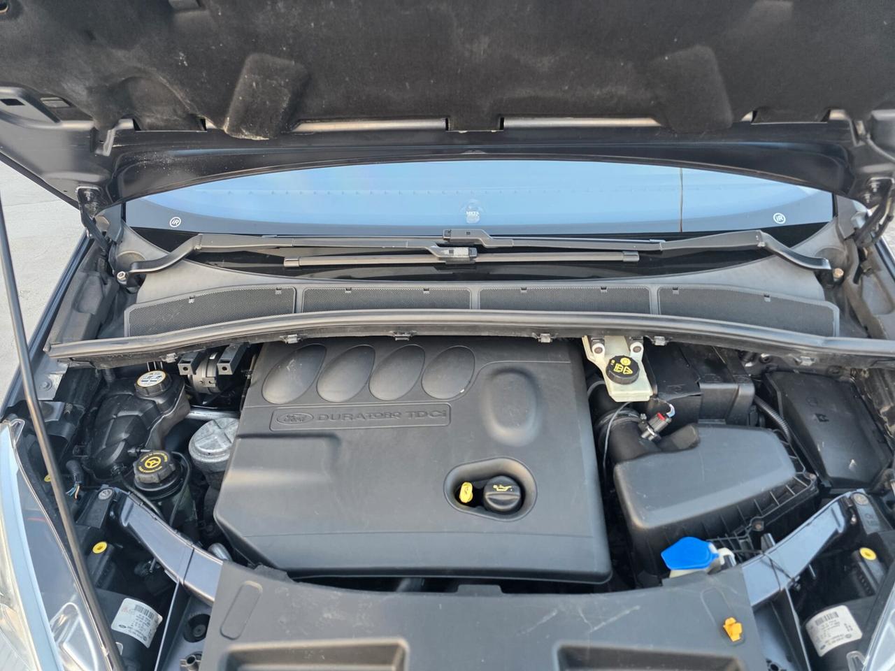 Ford Galaxy 2.0 TDCi 140 CV Ghia - 2009 7 POSTI