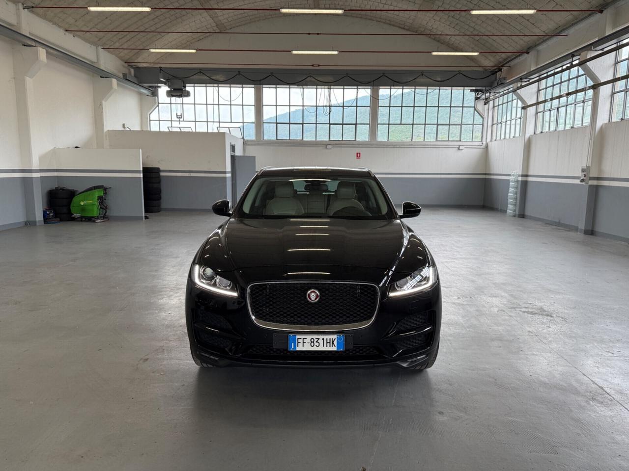 Jaguar F-Pace 2.0 D 180 CV 2016 euro6