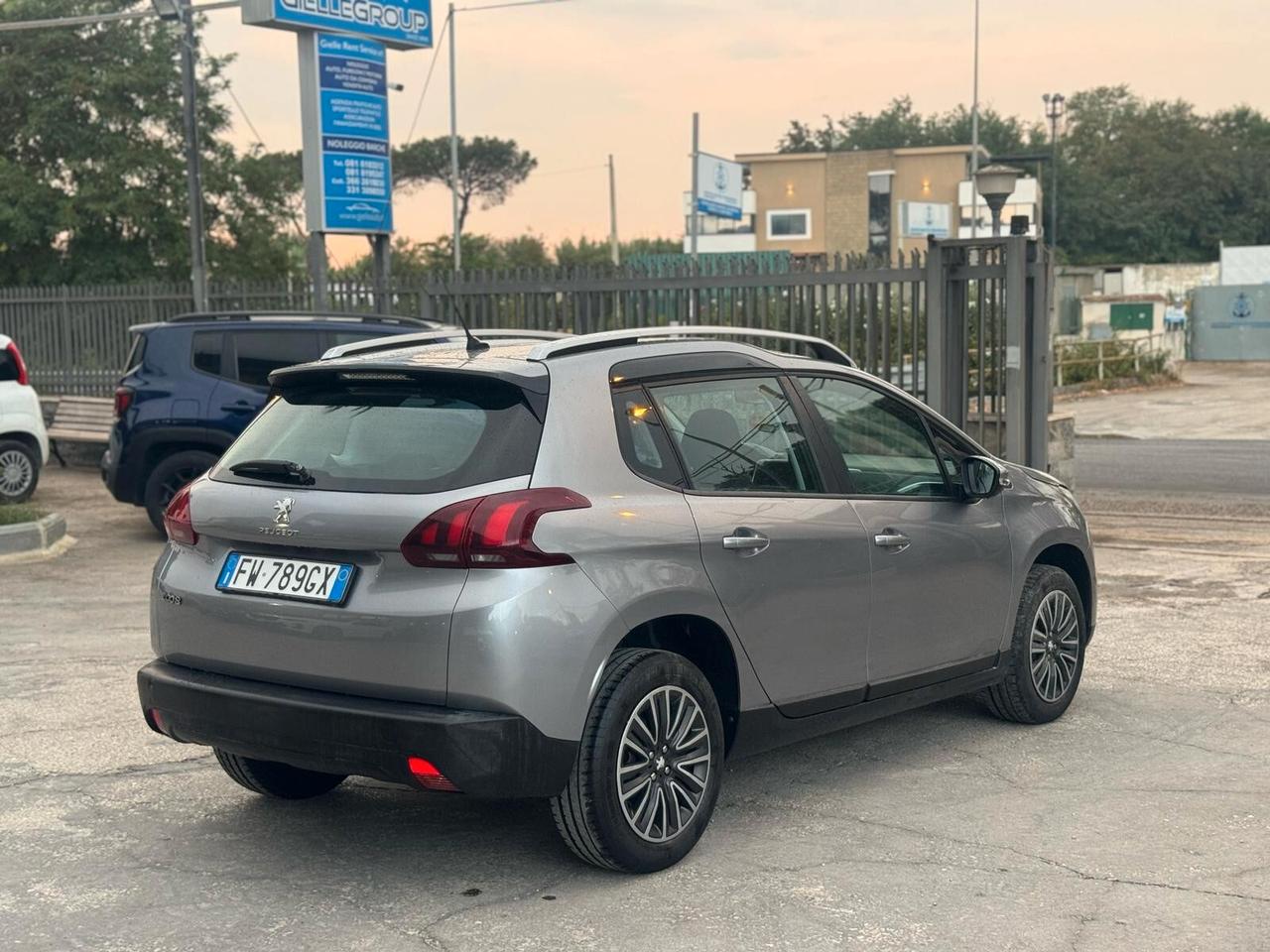 Peugeot 2008 BlueHDi 100 S&S Allure