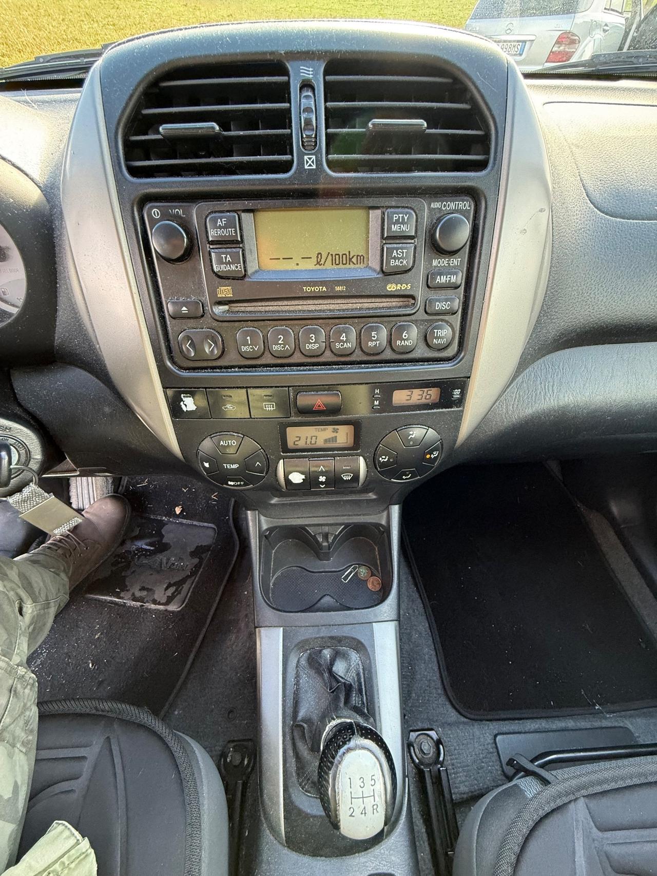 Toyota RAV 4 RAV4 2.0 Tdi D-4D cat 5 porte Sol