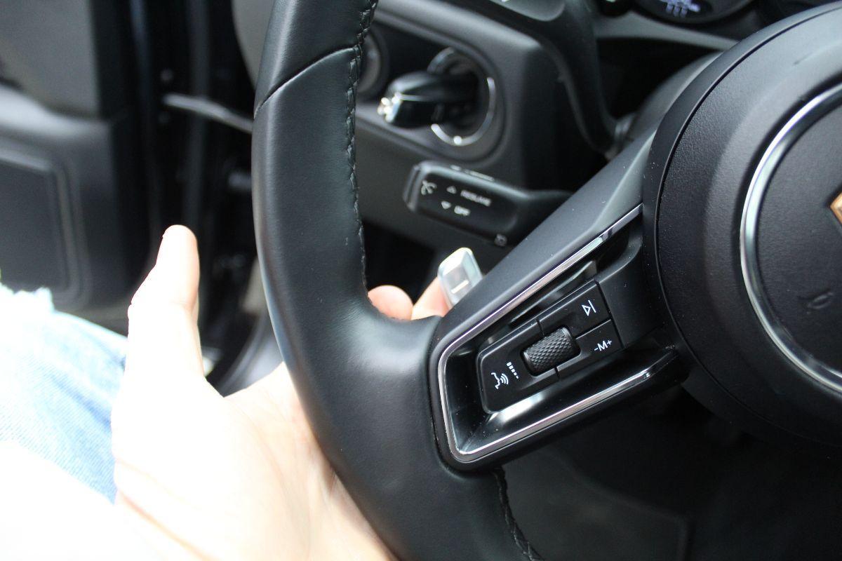 PORSCHE - Macan - 2.0 265cv Turbo