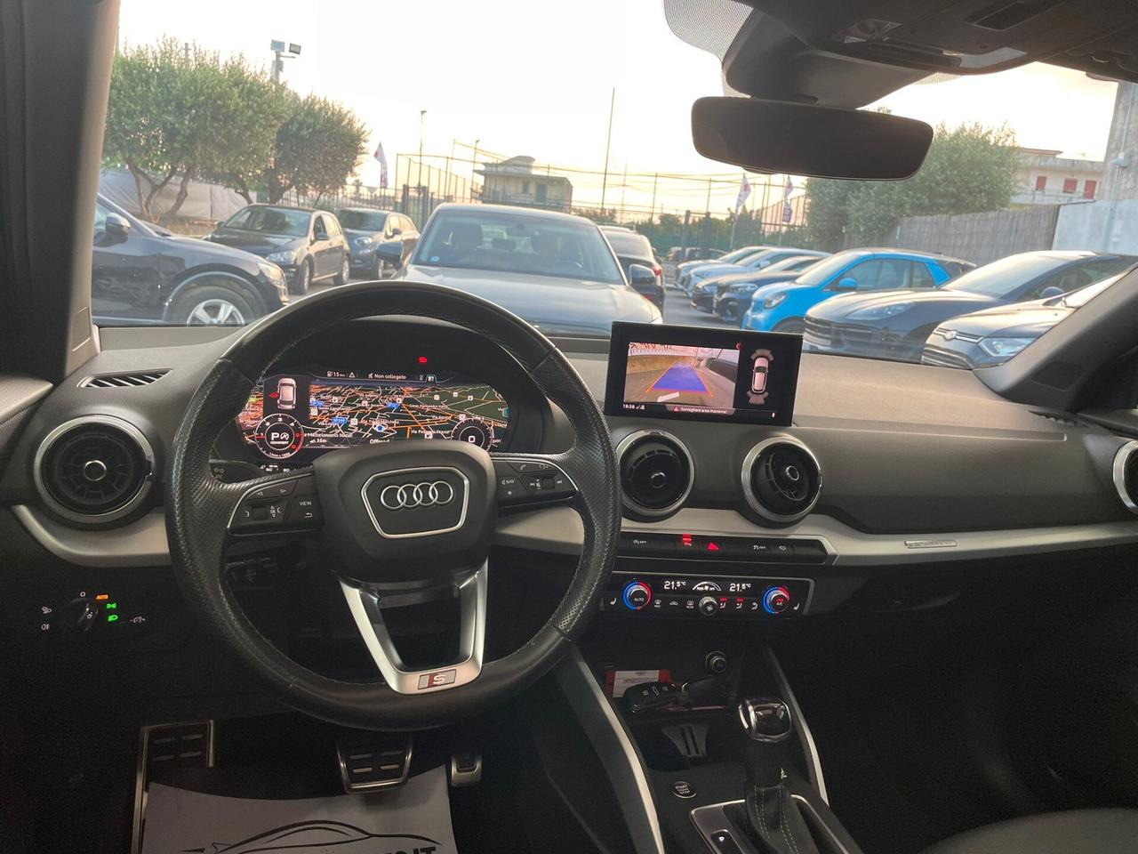 Audi Q2 35 TDI quattro S tronic Identity Black