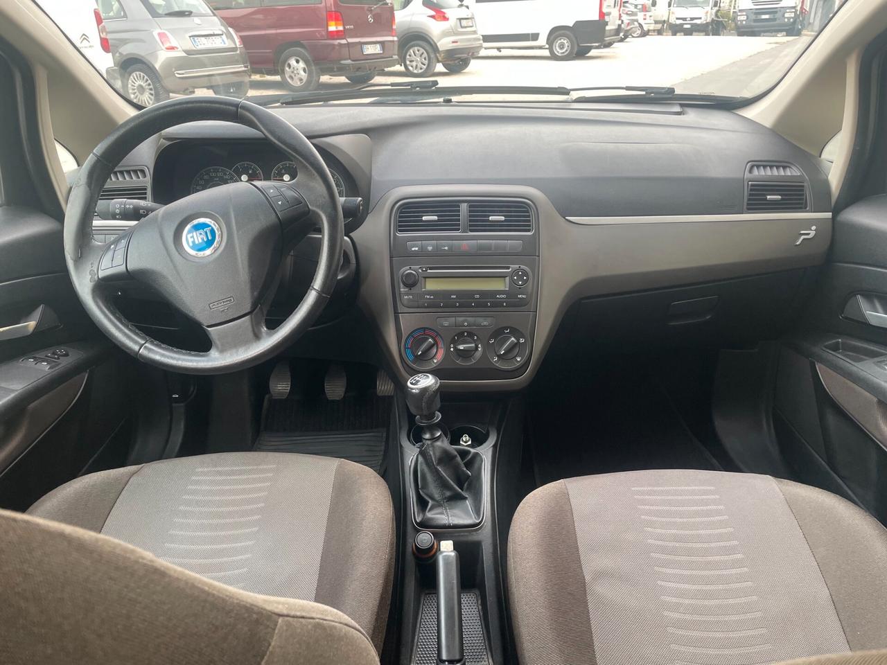 FIAT PUNTO 1.2 BENZINA/GPL – 2007 – 190.972 KM