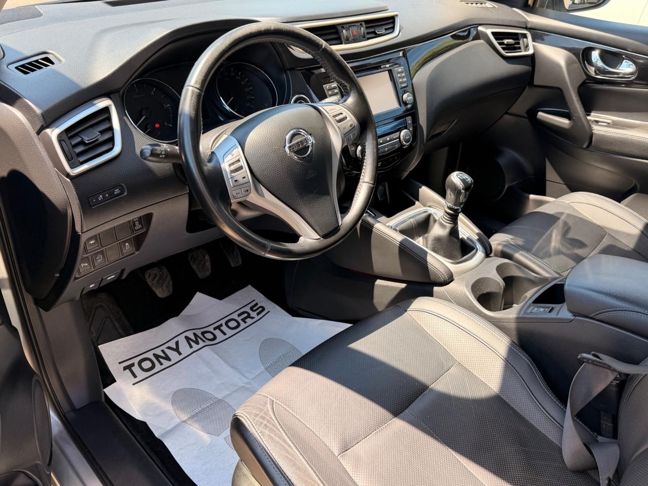 Nissan Qashqai 1.6 dCi 4WD Tekna