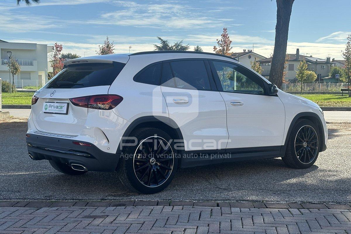 MERCEDES GLA 200 d Automatic Premium