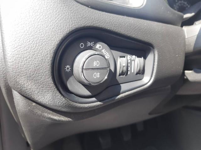 Jeep Renegade 1.6 mjt Limited 130CV - Autocarro
