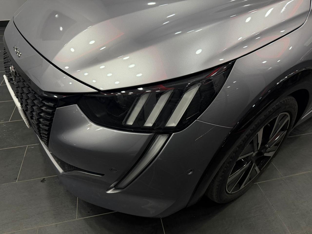 Peugeot 208 PureTech 130 Stop&Start EAT8 5 porte GT