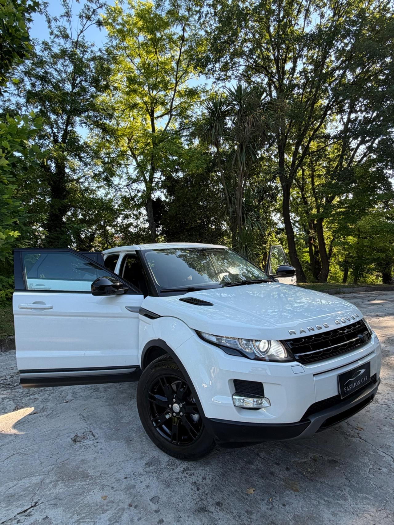 Land Rover Range Evoque 2.2 TD4 5p. Dynamic