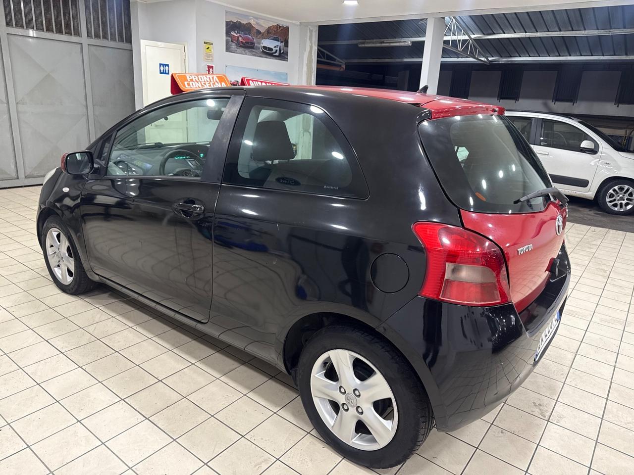 Toyota Yaris 1.3 automatica full optional