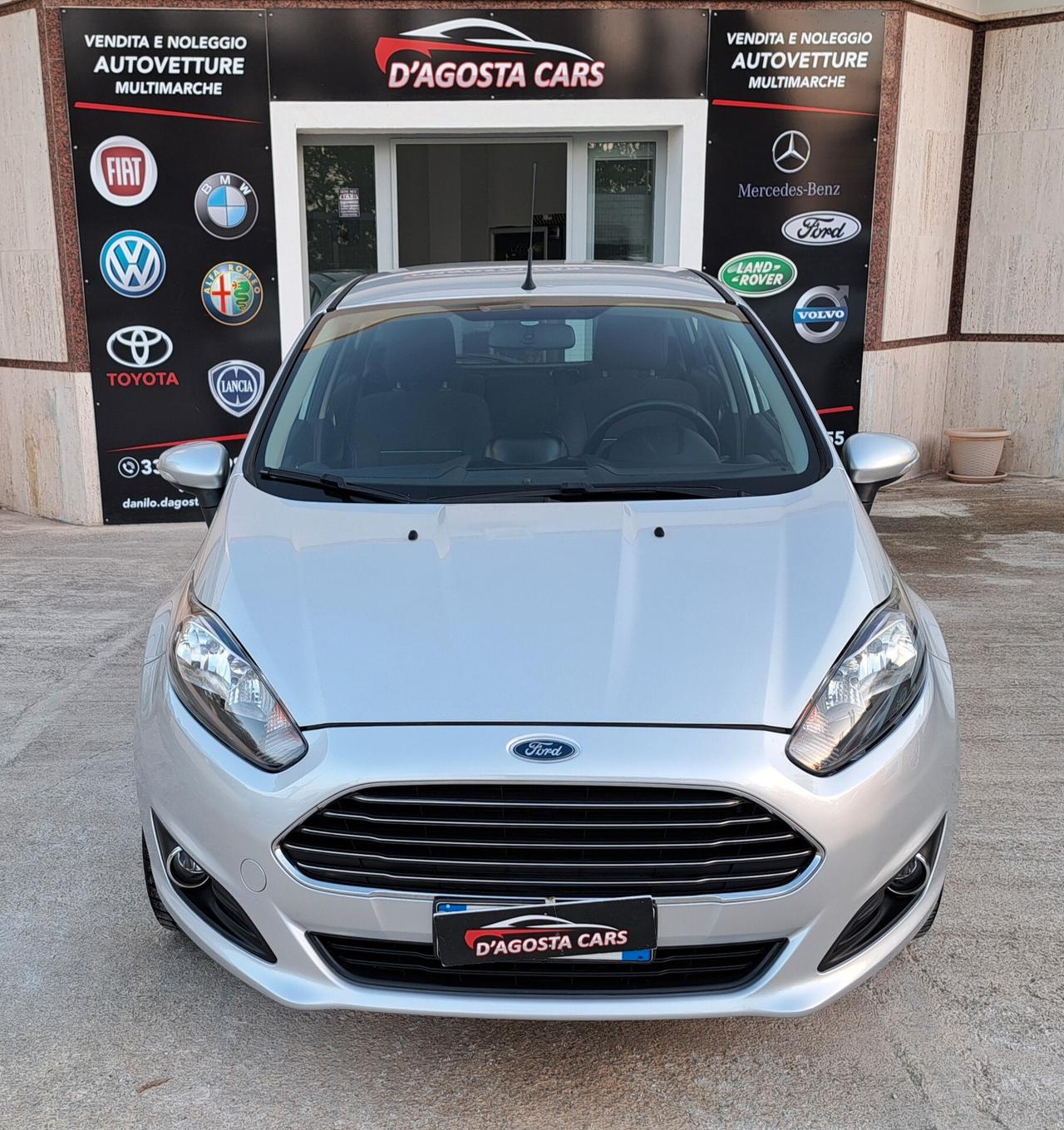 Ford Fiesta 1.5 TDCi 75CV 5 porte Titanium