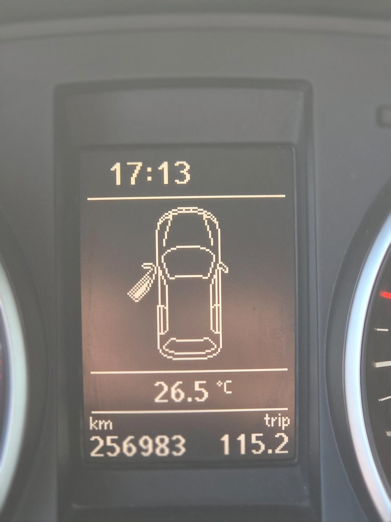 Volkswagen Golf 2.0 TDI 140CV DPF 5p. Highline