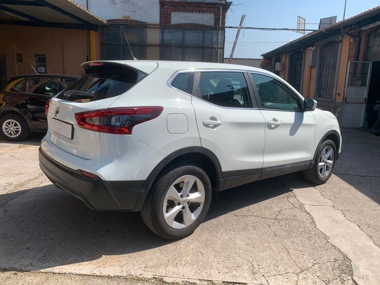 Nissan Qashqai 1.3 DIG-T 160 CV DCT Tekna *AUTOMATICO-UNIPROPRIETARIO*