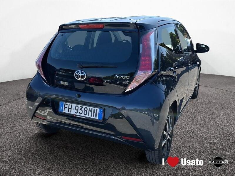 Toyota Aygo II 5p 1.0 x-play my15