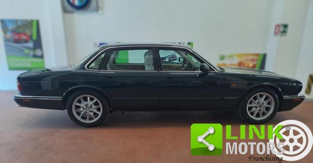 JAGUAR XJ 3.2 cat Executive