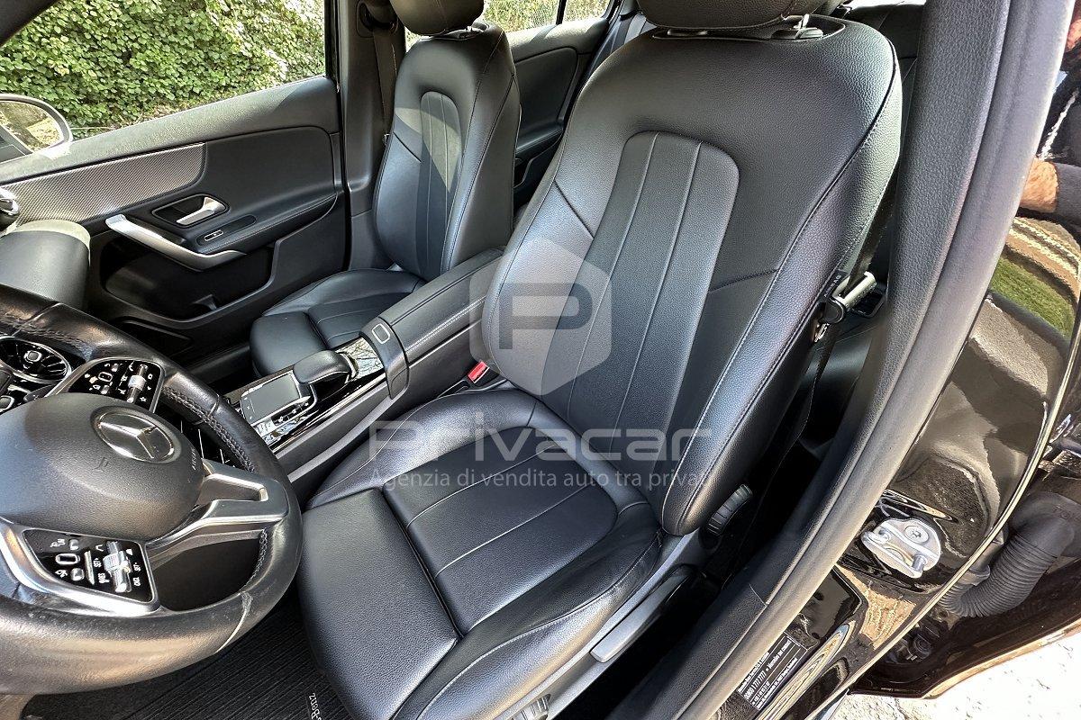 MERCEDES A 180 d Automatic Business