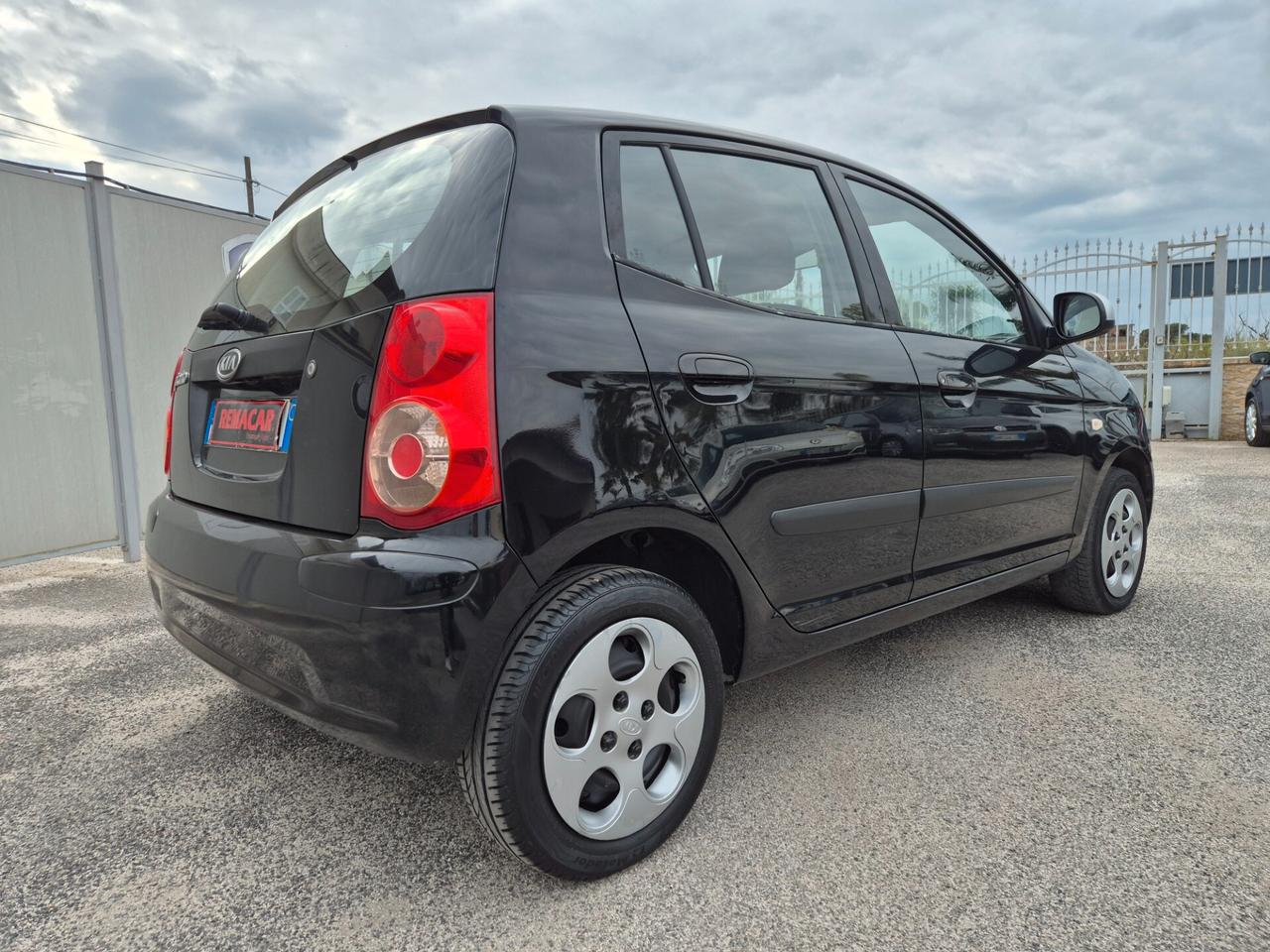 Kia PICANTO 1.0 GPL RESTAYLING FULL OPTIONAL