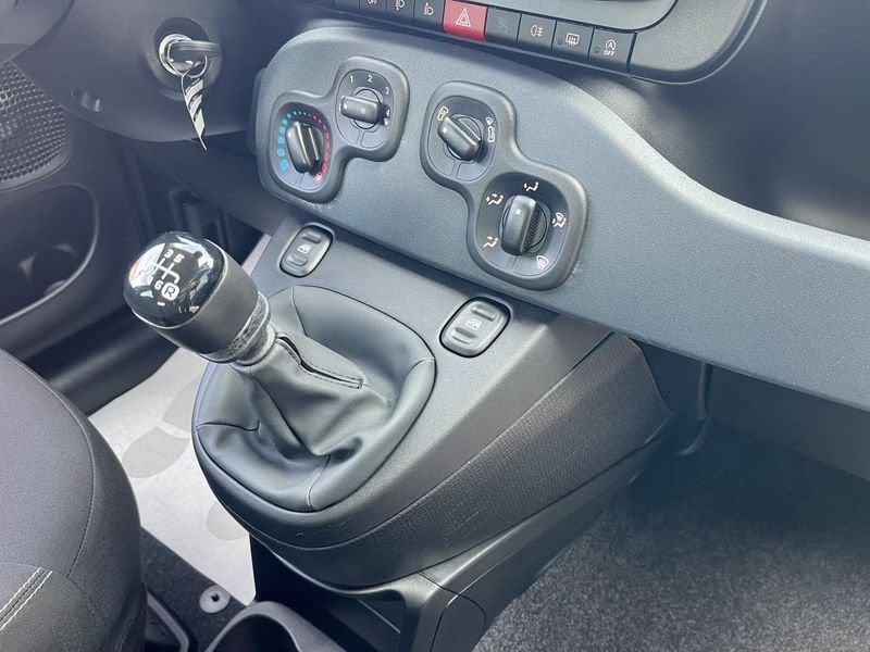 FIAT Pandina 1.0 firefly hybrid Icon s&s 65cv - KM0