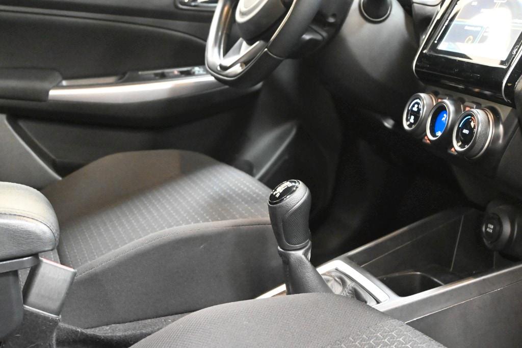 SUZUKI Swift (2017-2024) Swift 1.2 Hybrid Top