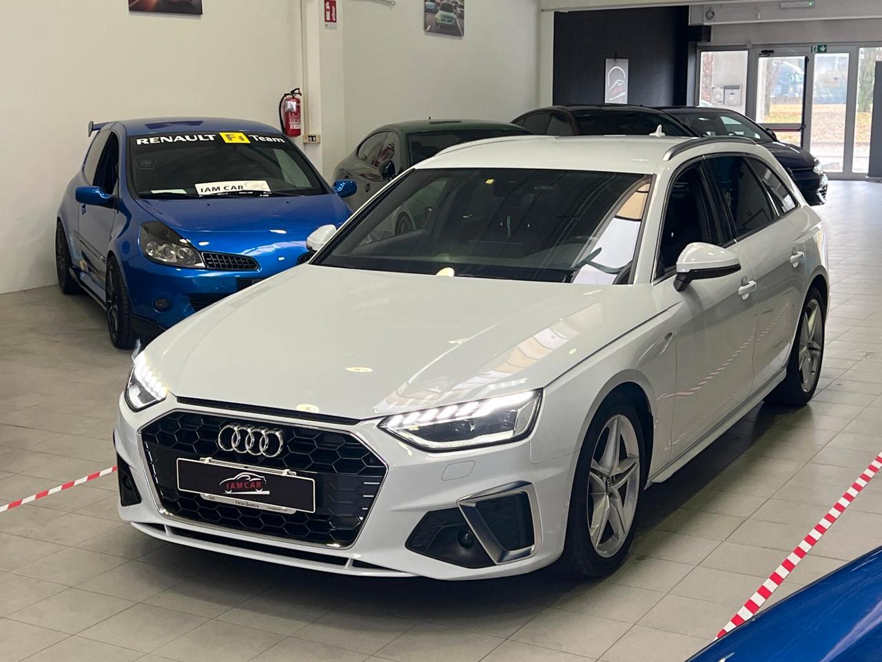 Audi A4 Avant 35 TDI/163 CV S tronic line