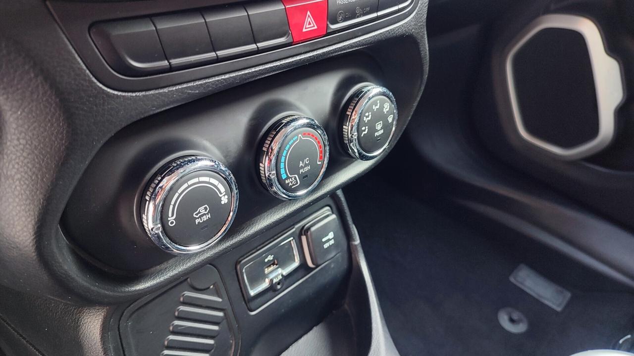 Jeep Renegade 1.6 Mjt 120 CV Longitude