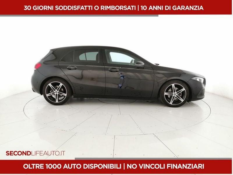 Mercedes-Benz Classe A A 180 d Sport Night edition auto