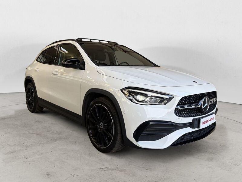 Mercedes-Benz GLA GLA 200 Automatic 4Matic Premium