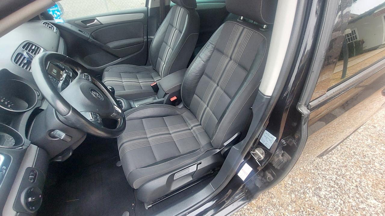 Volkswagen Golf 1.6 TDI DPF 5p. Highline