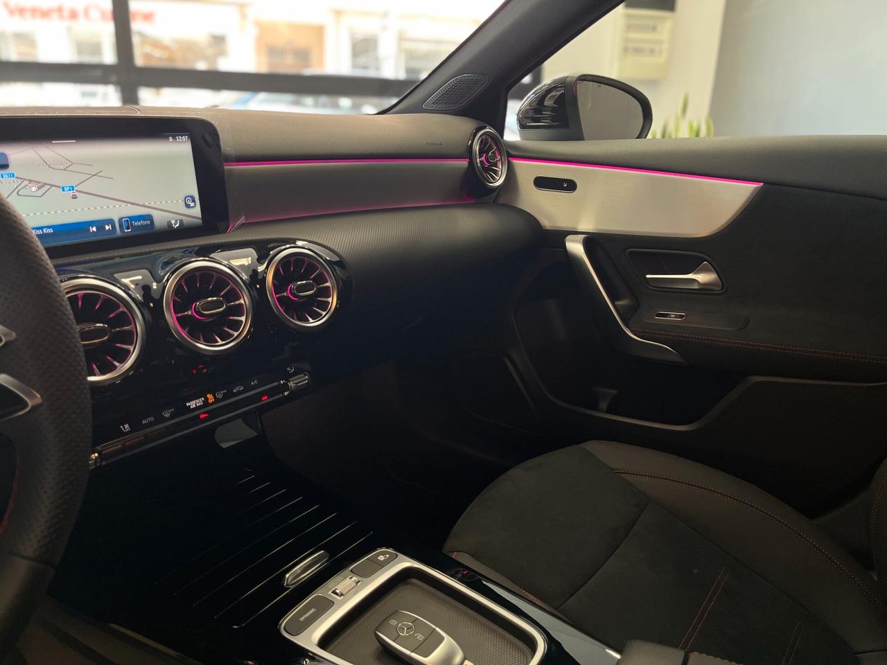 Mercedes-benz A180d 116cv AMG premium
