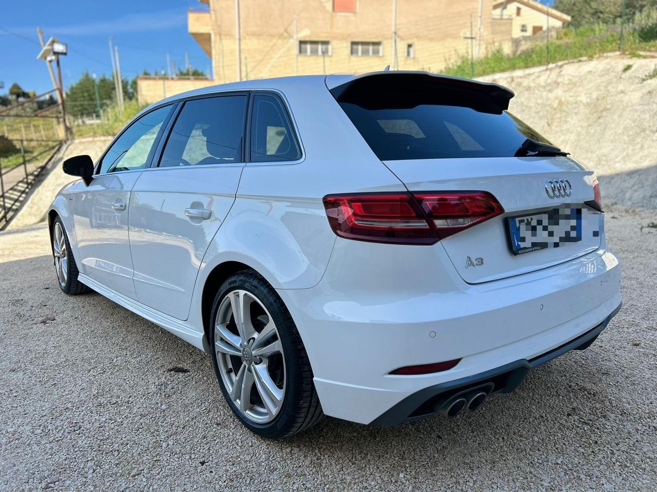 Audi A3 SPB 2.0 TDI S tronic Sport