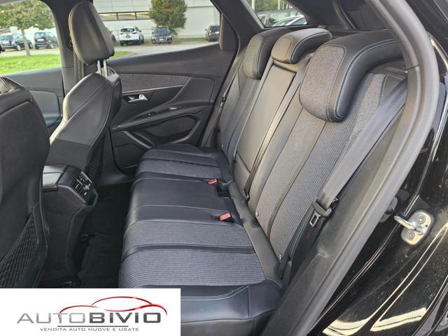 PEUGEOT 3008 BlueHDi 130 S&S EAT8 Allure Pack