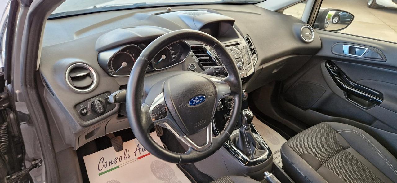 Ford Fiesta 1.0 EcoBoost 100cv Titanium