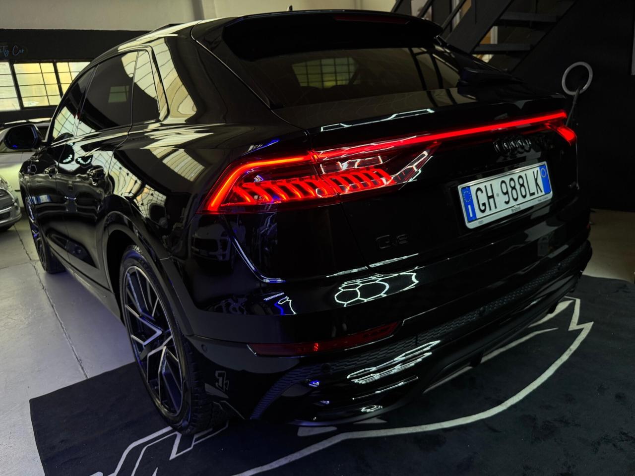 Audi Q8 50 TDI 286 CV quattro tiptronic S line