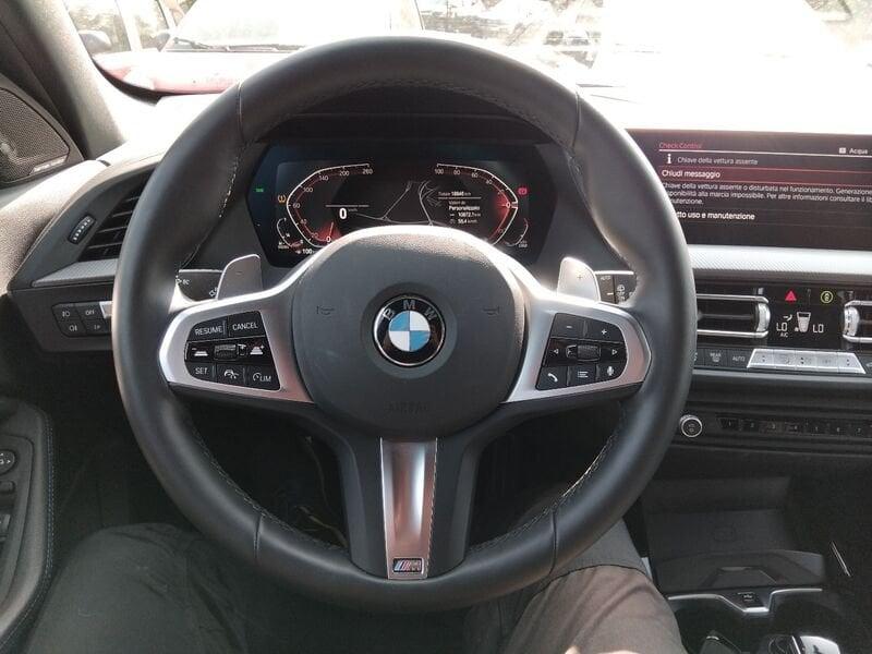 BMW Serie 1 F40 118d Msport