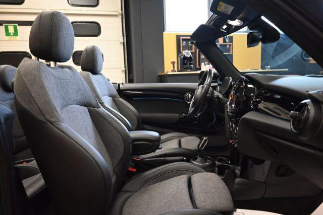 MINI Cooper C Cabrio 1.5 F57 1.5 ESSENTIAL AUT.NAVI CAM CRUISE LED FULL