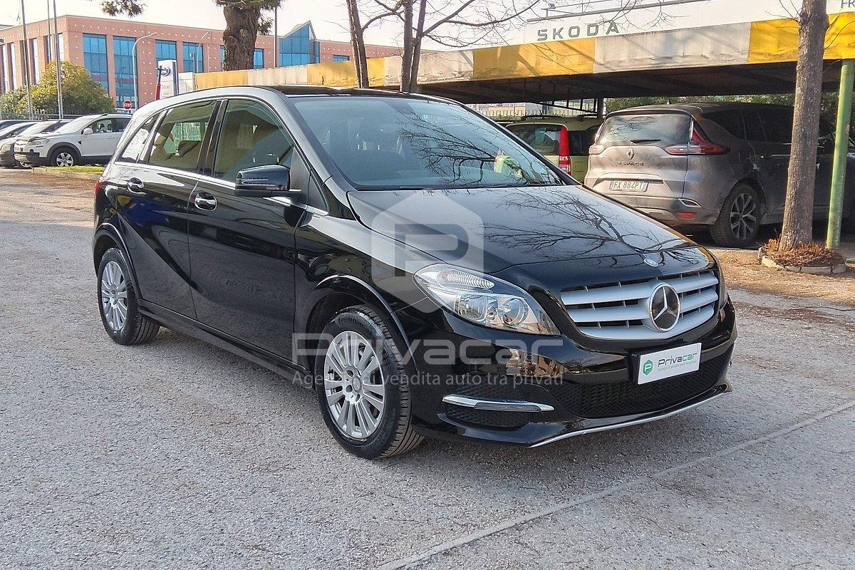 MERCEDES B 200 NGD Executive