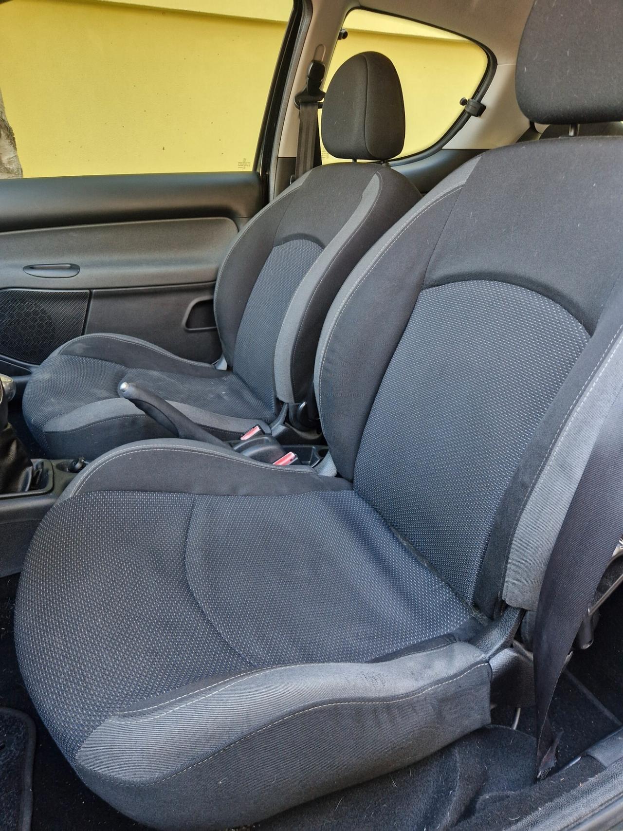 Peugeot 206 Plus 1.1 60CV - 2011