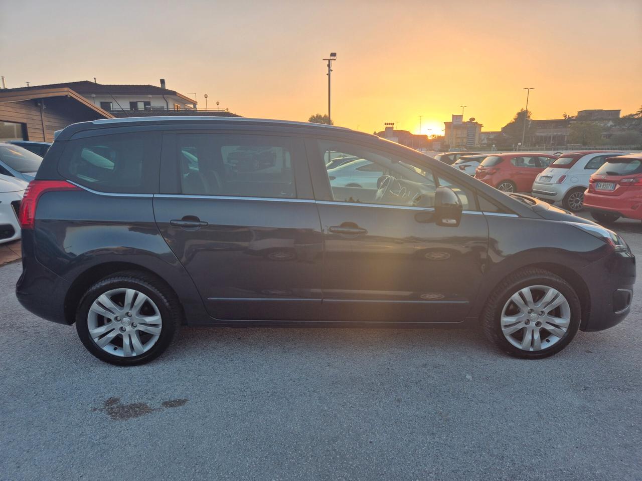 Peugeot 5008 1.6 HDi 120 EAT6 Allure 7 POSTI