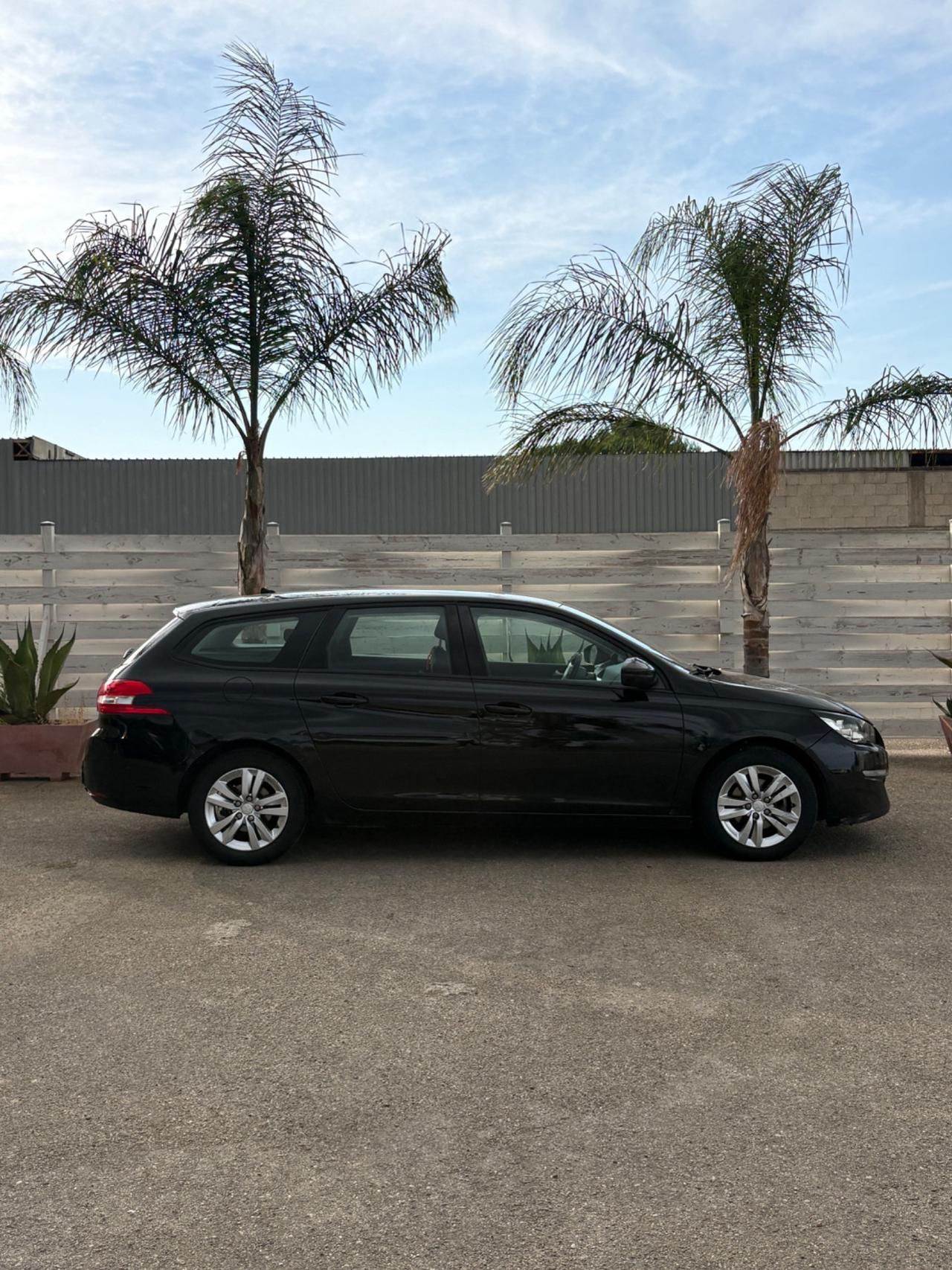 Peugeot 308 BlueHDi SW zero lavori da fare - 2014