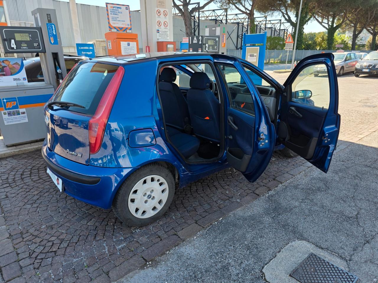 Fiat Punto 1.2i cat 5 porte ELX con 199.000km Neopatentati ok