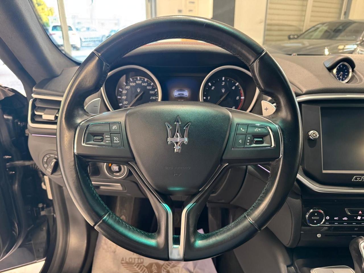 Maserati Ghibli 3.0 V6 Diesel 275 CV 10.2016