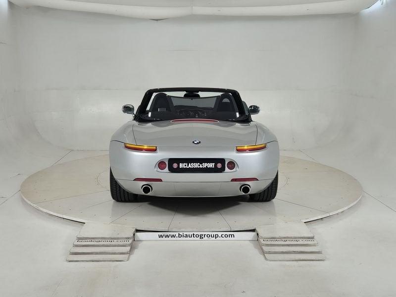 BMW Z8 4.9