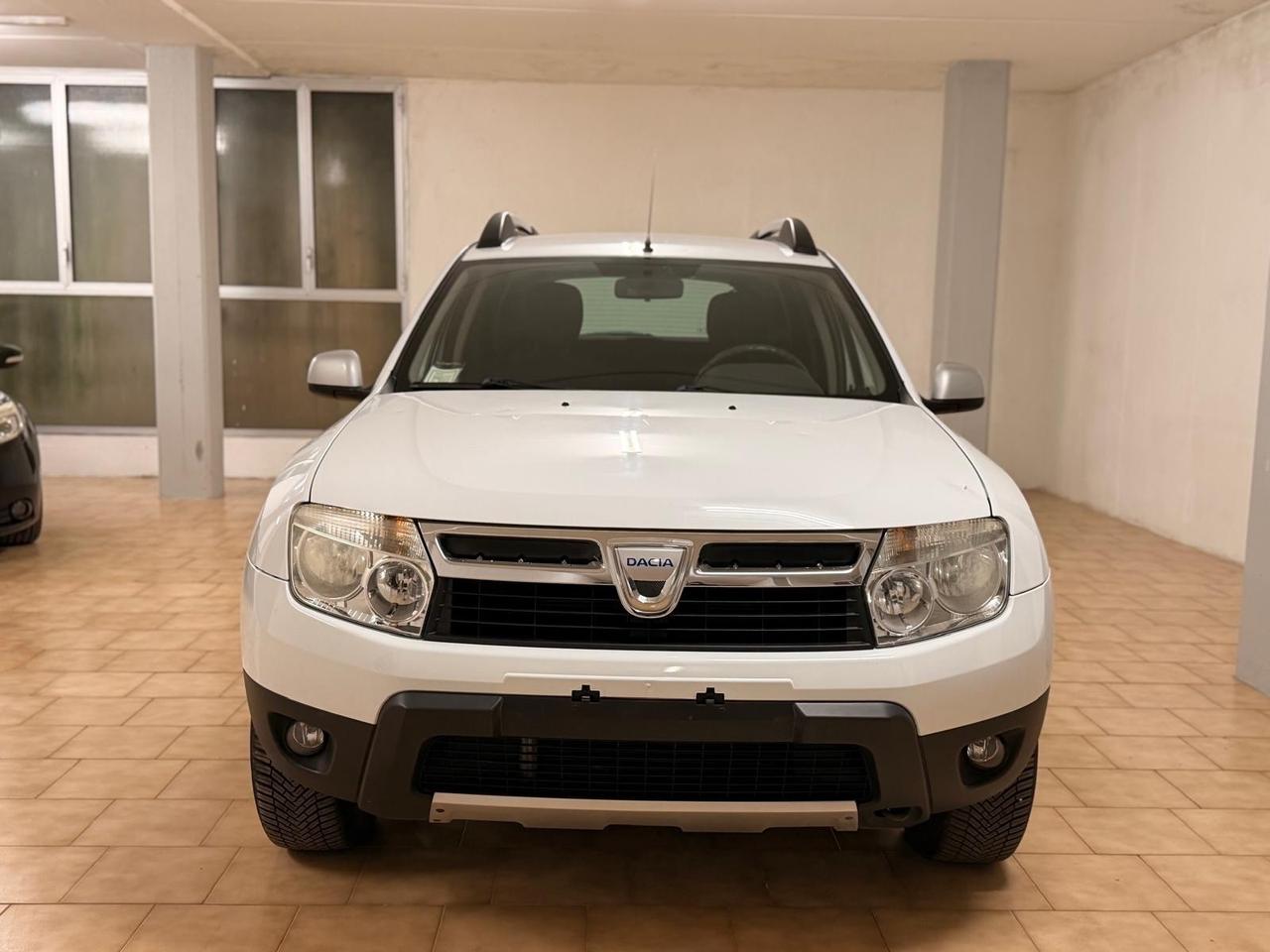 Dacia Duster per export 1.6 110CV 4x2 Lauréate