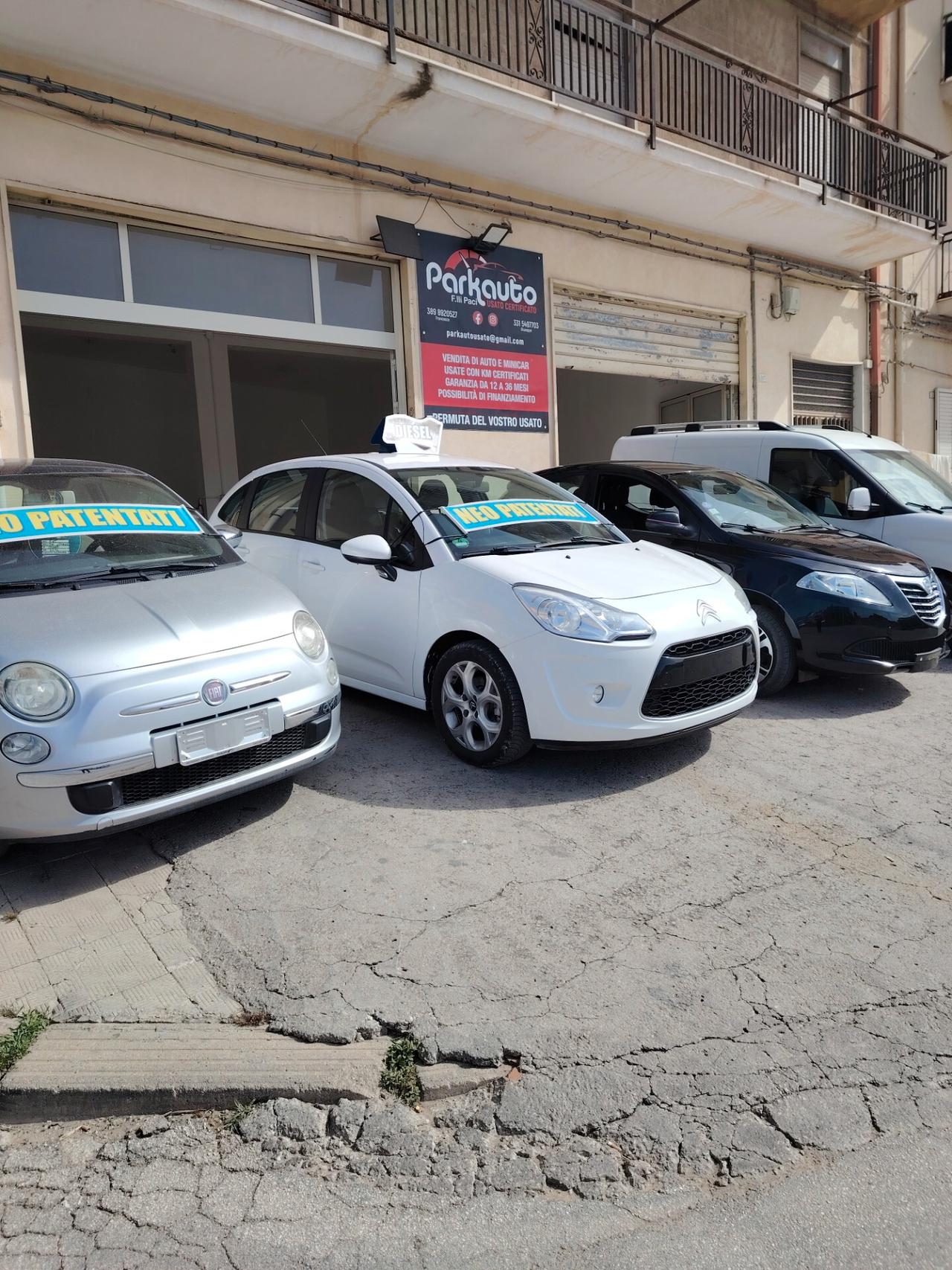 Lancia Ypsilon 1.2 69 CV 5 porte Elefantino