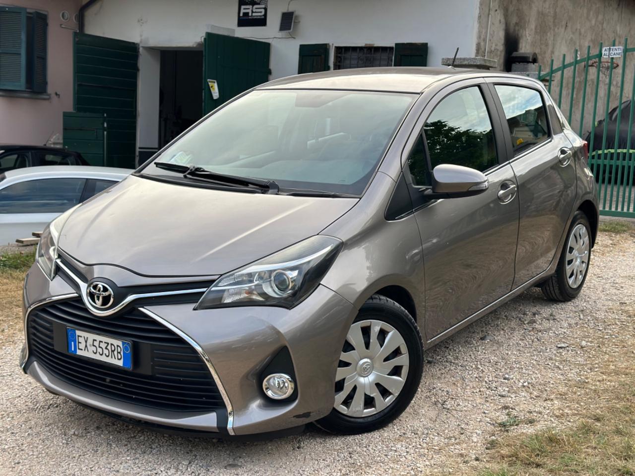 Toyota YARIS 1.0 5P ACTIVE KMCERT GARANZ UNICOPR