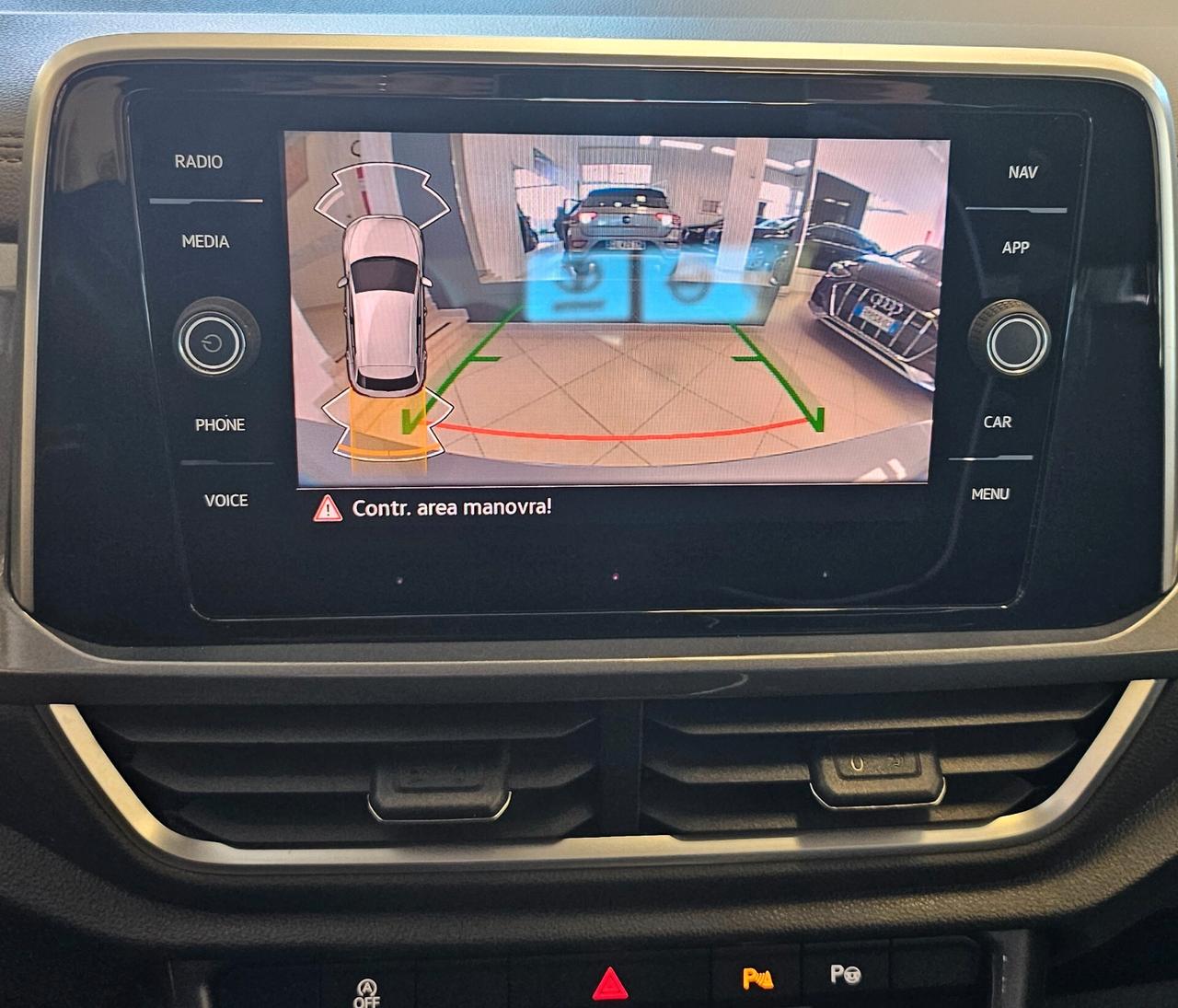 Volkswagen T-Roc 2.0 TDI SCR ADVANCED