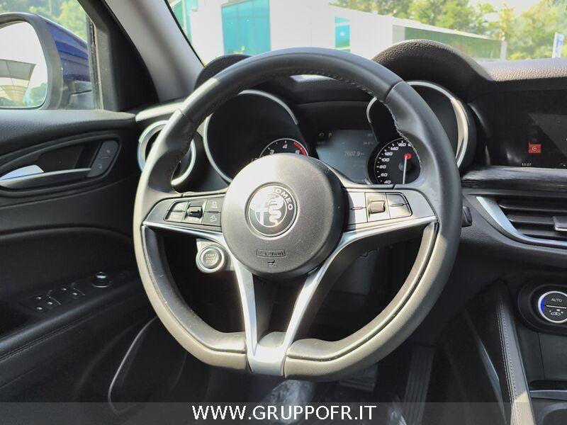 Alfa Romeo Stelvio 2.2 Turbodiesel 210 CV AT8 Q4 Executive